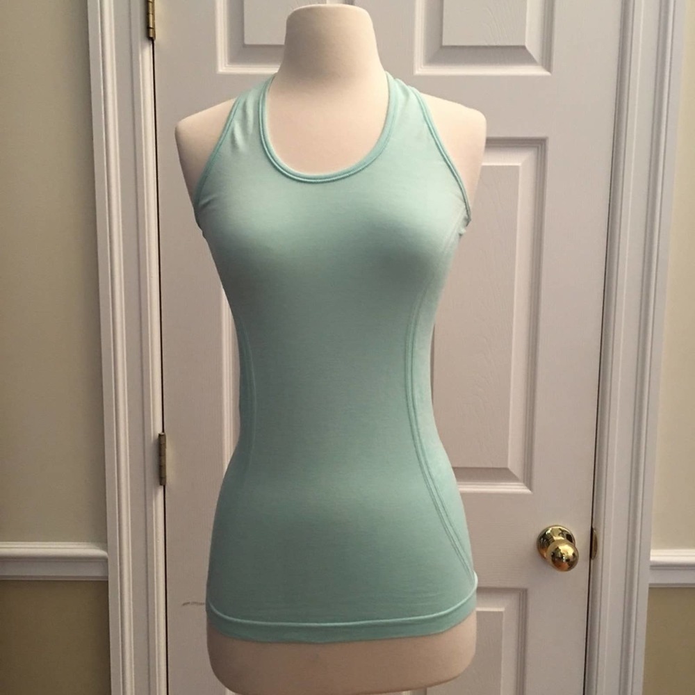 American Eagle Fitted Racerbank Workout Top